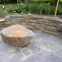 moravská droba, použití okrasných kamenů v zahradě